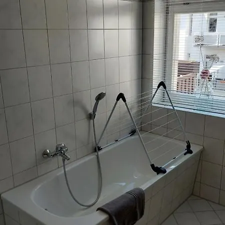 Neu! Ferienwohnung In Erfurt Exterior photo