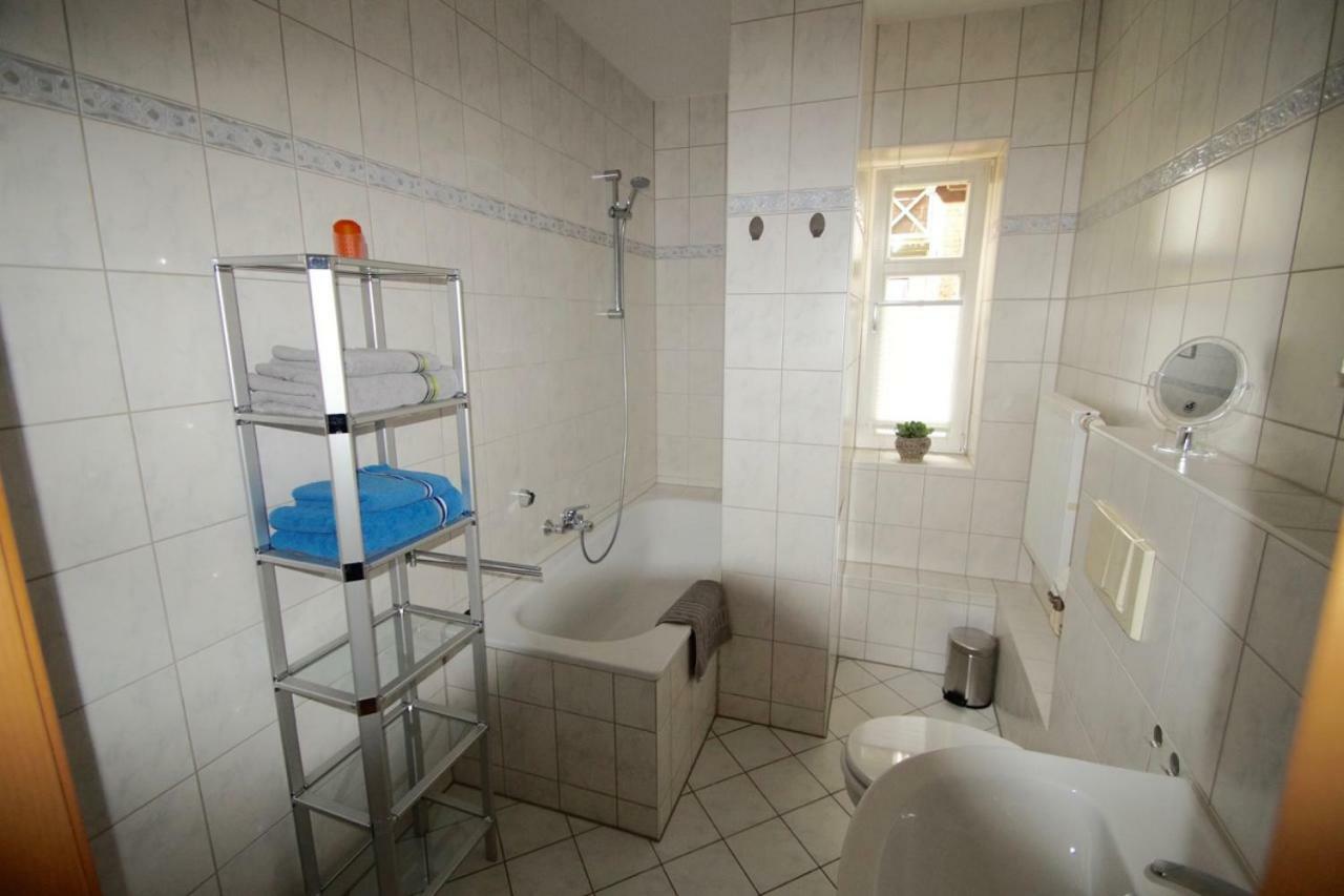 Neu! In Apartament *