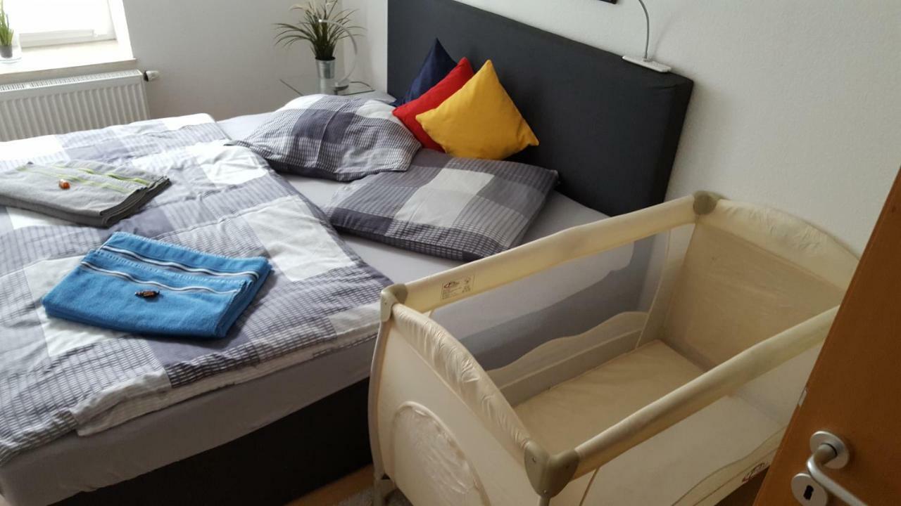 Neu! In Apartment