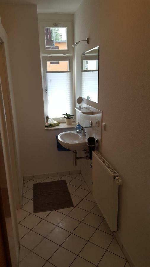 Neu! In Apartment *